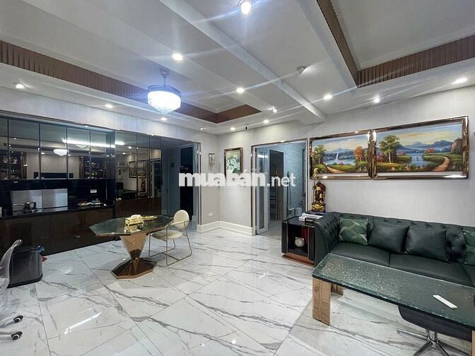 CĂN HỘ 114M2, 3 MẶT THOÁNG, VIEW HỒ ĐỊNH CÔNG, NHÀ KTS SỬA RẤT ĐẸP.