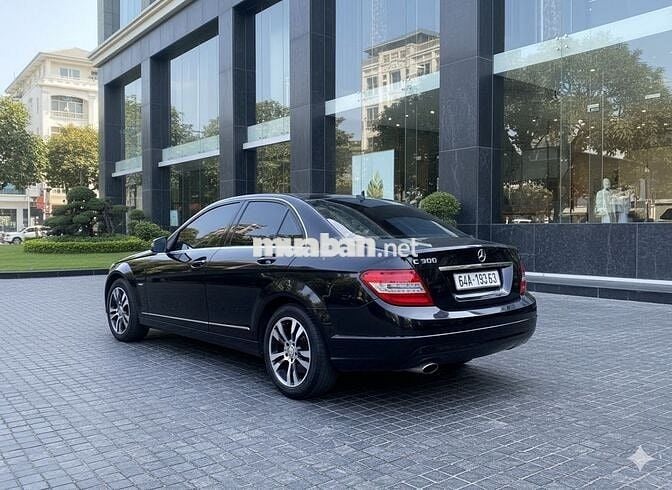 Mercedes Benz AMG C230 1.8 lợi xăng.lành tính