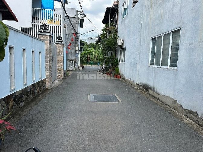Cần tiên nên cần sang lại nhà cấp 4