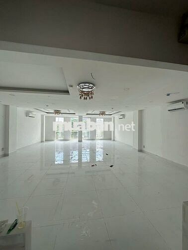Cho thuê mặt bằng kinh doanh mặt tiền Tân Thắng đối diện Aeon Mall