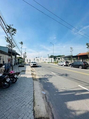 Cho thuê mặt bằng cafe Dx002 Phú Mỹ