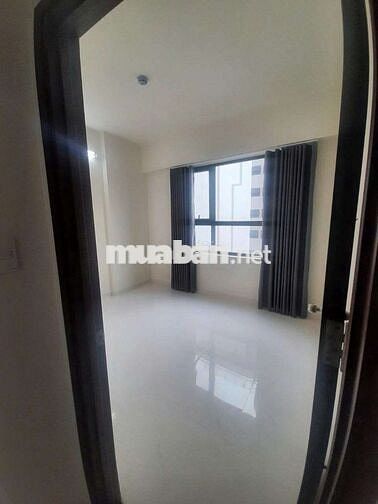 Cho thuê green river căn 2 phòng ngủ 2wc nhà trống giá 8,5tr như hình