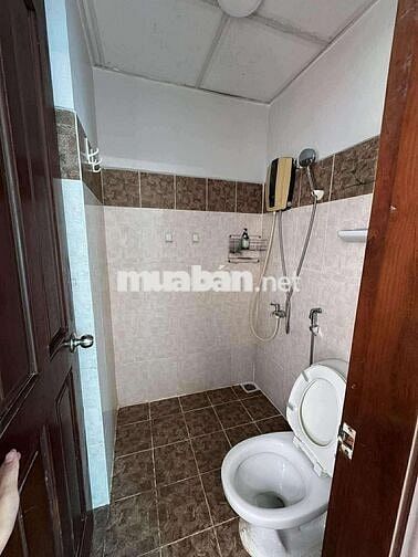 Chính chủ cho thuê căn 65m2 - lầu12 (2PN 2WC) nhà trống vô ở ngay
