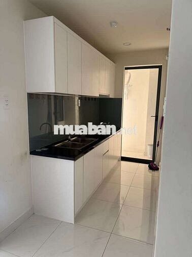 Cho thuê green river căn 2 phòng ngủ 2wc nhà trống giá 8,5tr như hình