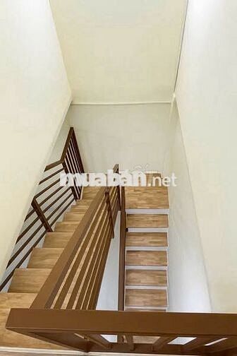 Cần thanh lí gấp nhà tại Trần Xuân Soạn,q7.24,5/1ti820tr,SHR,dân đông.