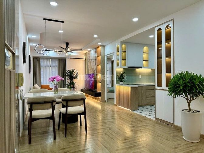 SKY GARDEN 2 81M2 2PN 2WC FULL NỘI THẤT CAO CẤP VÀO Ở NGAY
