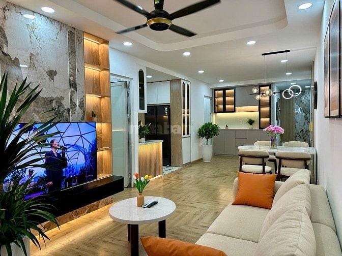 SKY GARDEN 2 81M2 2PN 2WC FULL NỘI THẤT CAO CẤP VÀO Ở NGAY