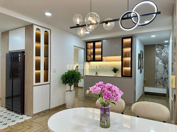 SKY GARDEN 2 81M2 2PN 2WC FULL NỘI THẤT CAO CẤP VÀO Ở NGAY