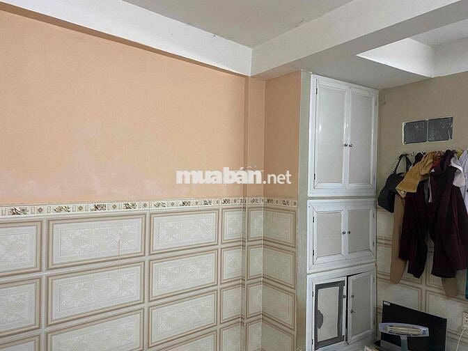 Cho thuê phòng trọ có máy lạnh, sạch đẹp, toilet riêng