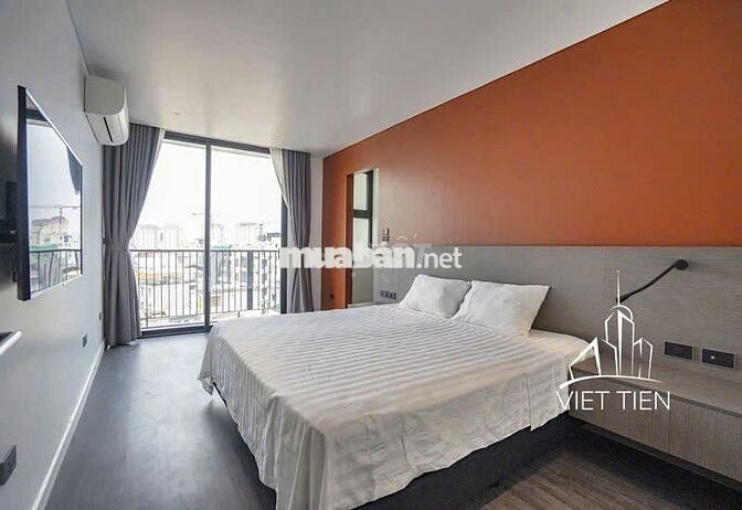 Cho thuê 3N3WC1K Trịnh Công Sơn,180m2. full đồ, thang máy giá 30 triệu