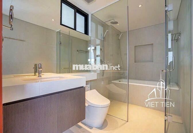 Cho thuê 3N3WC1K Trịnh Công Sơn,180m2. full đồ, thang máy giá 30 triệu