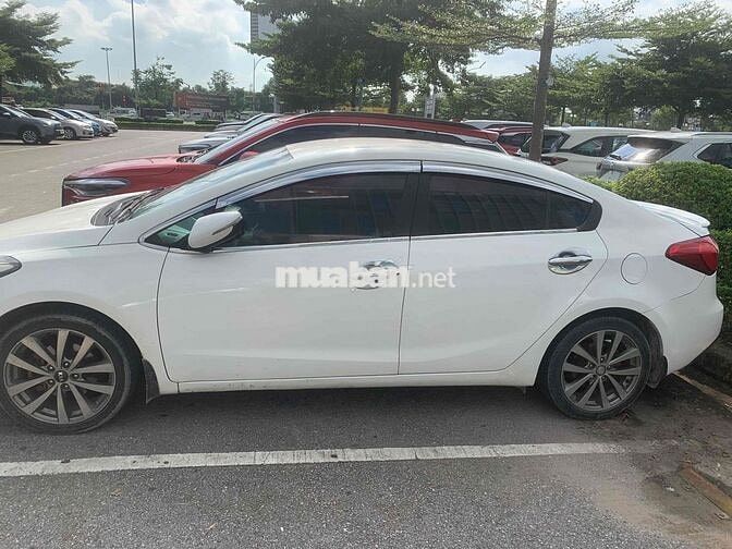 Kia K3 2015 1.6 AT - 130000 km