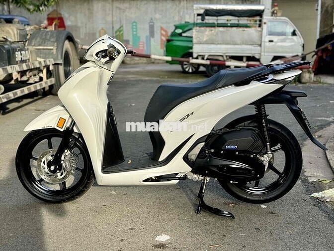 Honda SH 160 ĐKLĐ T3/2024 Odo 11K Bstp Chính Chủ
