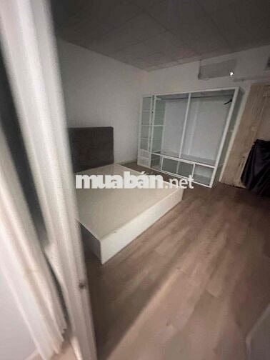 Cho thuê NNC rộng 120m2 kd tự do ở mặt tiền đường Bùo Hữu Nghĩa
