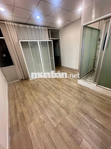 Cho thuê NNC rộng 120m2 kd tự do ở mặt tiền đường Bùo Hữu Nghĩa