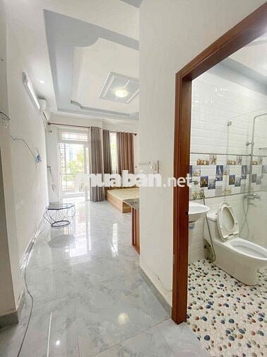 CHO THUÊ PHÒNG BAN CÔNG PHẠM VĂN CHIÊU FULL NỘI THẤT GẦN CHỢ THẠCH ĐÀ