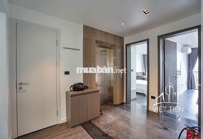 Cho thuê 3N3WC1K Trịnh Công Sơn,180m2. full đồ, thang máy giá 30 triệu