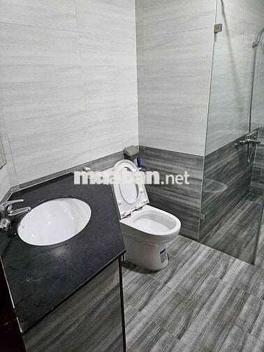 CHO THUÊ NHÀ ĐẸP-3,5 TẤM- KHU AO SEN TÊN LỬA-CHỈ 22Triệu