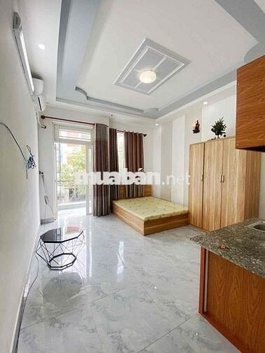 CHO THUÊ PHÒNG BAN CÔNG PHẠM VĂN CHIÊU FULL NỘI THẤT GẦN CHỢ THẠCH ĐÀ