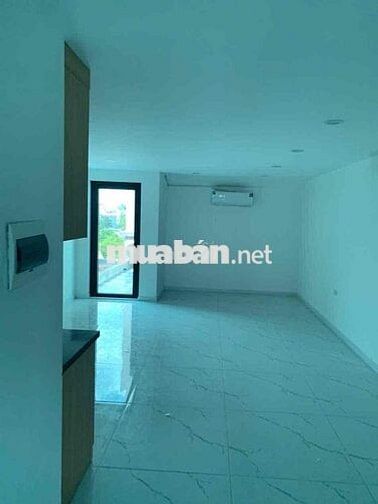cho thuê toà nhà 100m2 x 5 tầng thang máy, đường xuân phương