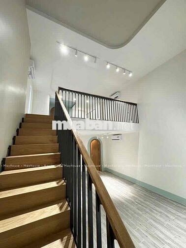 MBKD Rộng 52m2 gồm 1 trệt 1 lửng hẻm ô tô tại đường Điện Biên Phủ