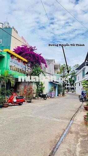 CHO THUÊ NHÀ - Hẻm 40 Nguyễn Tất Thành  - Đầu hẻm vào 20m là tới nhà