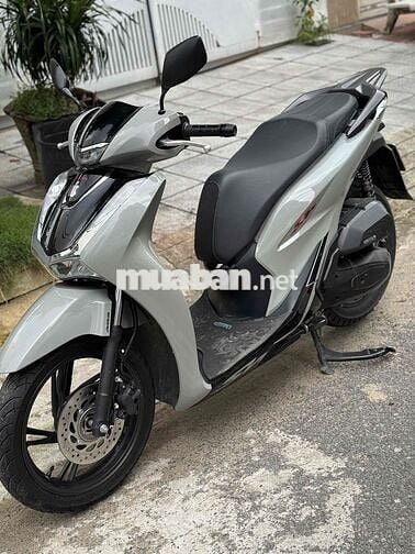 mình bán xe SH150 ABS xe còn nguyên zin toàn bộ