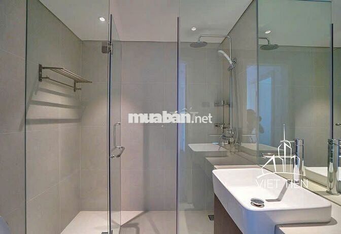 Cho thuê 3N3WC1K Trịnh Công Sơn,180m2. full đồ, thang máy giá 30 triệu
