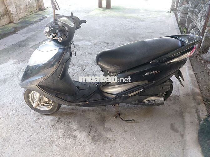 Bán xe atila màu đen máy êm nồi mới