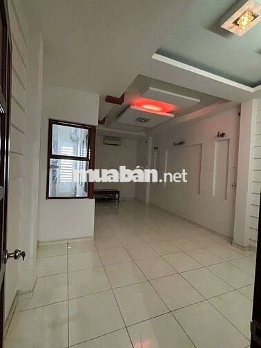 Cho thuê nhà mặt tiền đường nội bộ Nghiêm Toản Quận Tân Phú