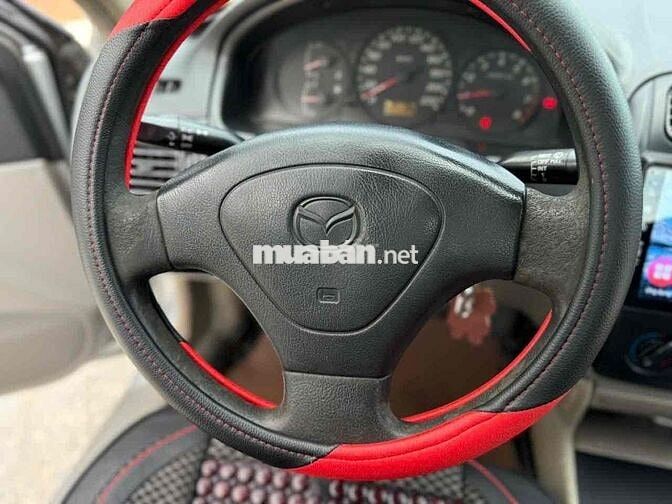 Mazda 323 2001 - 25000 km