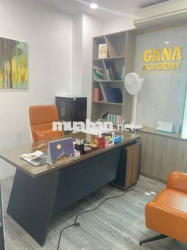 Văn phòng tòa nhà 45 Mễ Trì 130m² – 45 triệu/tháng