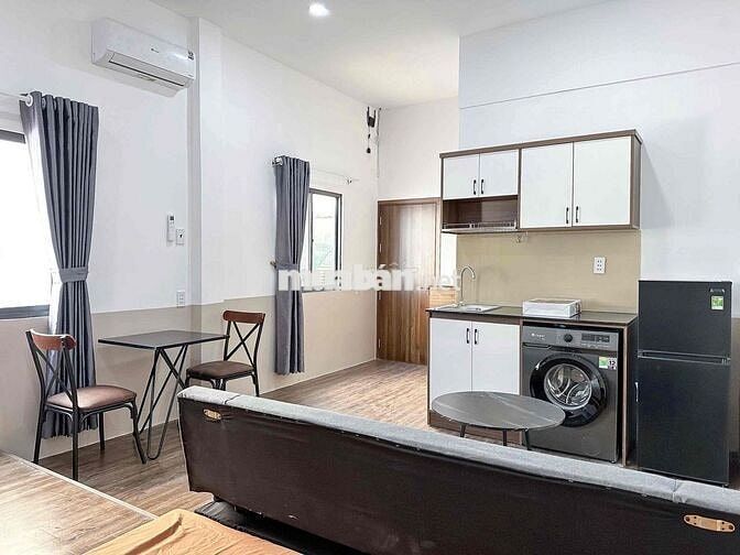 HÀNG HIẾM, STUDIO QUẬN 5, 2 CỬA SỔ, MÁY GIẶT RIÊNG, THANG MÁY,MẶT TIỀN