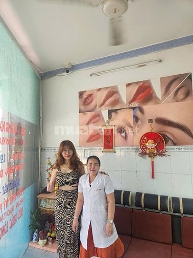 Tuyển kỹ thuật viên spa chăm sóc da 