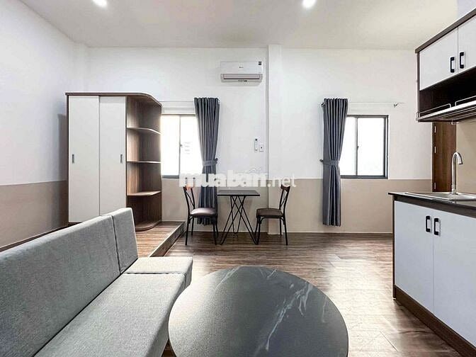 HÀNG HIẾM, STUDIO QUẬN 5, 2 CỬA SỔ, MÁY GIẶT RIÊNG, THANG MÁY,MẶT TIỀN