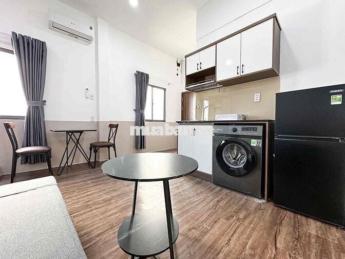 HÀNG HIẾM, STUDIO QUẬN 5, 2 CỬA SỔ, MÁY GIẶT RIÊNG, THANG MÁY,MẶT TIỀN