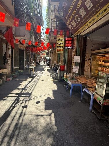 Chính chủ Chị gái nhờ bán căn Nhà Mặt phố Chính Kinh , Thanh Xuân 