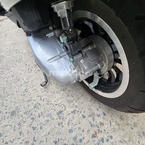 Cần bán xe vespa (sprint) 125 mùa xám .xe chính chủ