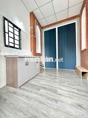 CĂN HỘ 1PN - Bancol siu thoáng.Full nội thất,NGAY ĐH VĂN HIẾN. FREE Xe