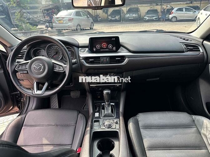 Mazda 6 2019 Mazda 6 2.0L Premium - 65000 km