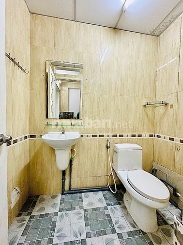 Phòng căn hộ đủ nội thất siêu đẹp - 71 Hồ Bá Kiện Q.10 Gần Bách Khoa