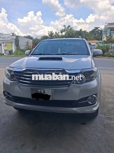 Toyota Fortuner 2013 - 300000 km