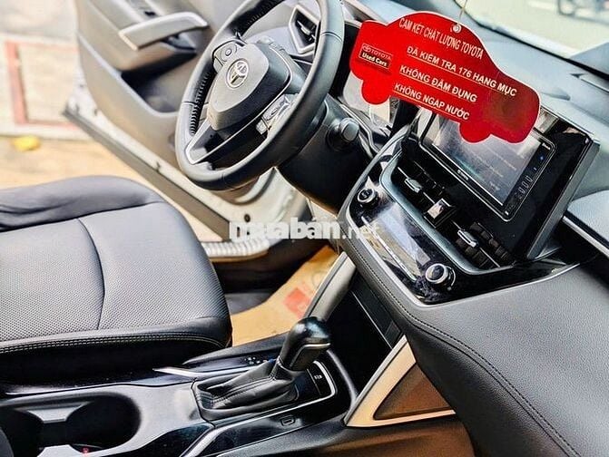 Cross 1.8G 2022, xe đời cao gầm cao (GIÁ CÒN GIẢM)