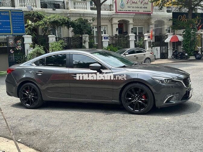 Mazda 6 2019 Mazda 6 2.0L Premium - 65000 km