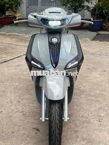Liberty S Grigio materia 2025, Odo lướt 3.000km.