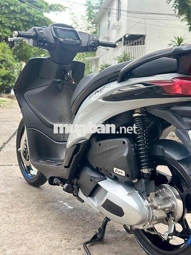 Liberty S Grigio materia 2025, Odo lướt 3.000km.