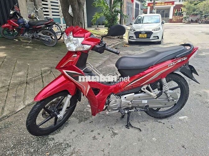 Honda wave Blade giấy tờ đầy đủ. Zin bao êm