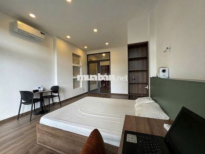 CHO THUÊ CHDV FULL NỘI THẤT 1PN TÁCH BẾP ĐƯỜNG PHẠM VĂN CHIÊU