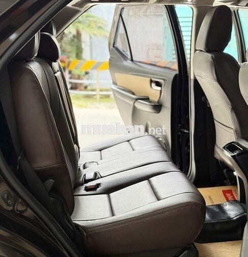 Fortuner dầu 2017,phân khúc rộng rãi(GIÁ CÒN GIẢM)