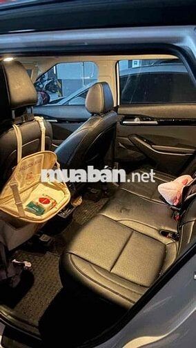Kia Seltos 2025 Premium 1.5 AT - 4000 km